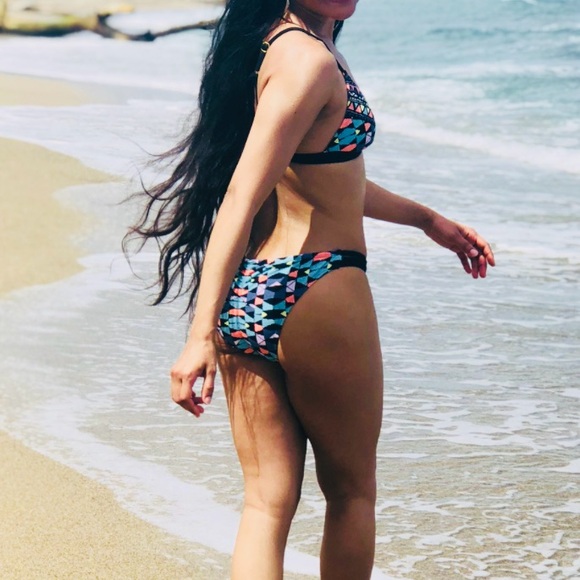 Xhilaration Other - Geometric Tribal Bikini Bottom